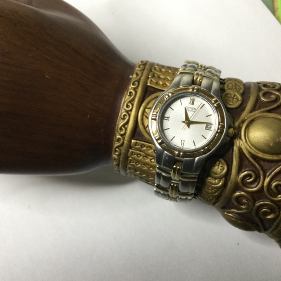 CITIZEN ELEGANCE WOMEN’S WATCH